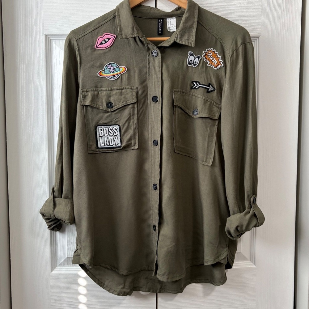 H&M Divided Olive Green Patch Utility Shirt Boss Lady Viscose Womens 12 - Picture 6 of 8